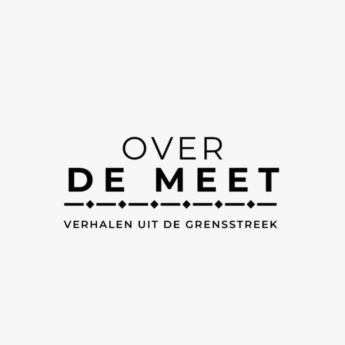 Logo Podcast Over de meet